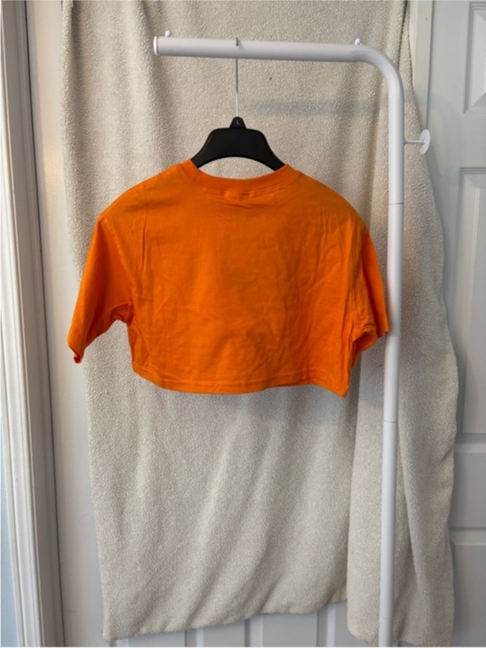 New H&M Orange Crewneck Cropped T-Shirt Size Small Cotton - Picture 4 of 12